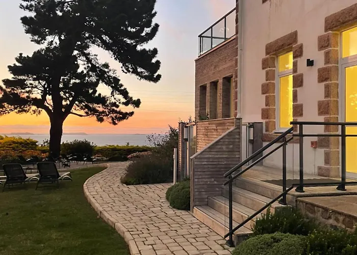 Hôtel Les Costans, The Originals Relais (Relais du Silence)